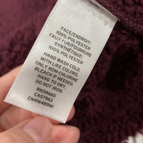 NWT CASLON Plum Burgundy Faux Shearling Suede Vest Size SMALL - Picture 11 of 13